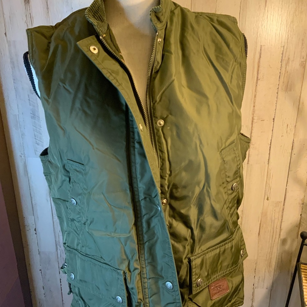 Lauren by Ralph Lauren lightly puffy reversible vest. Mist likely a small